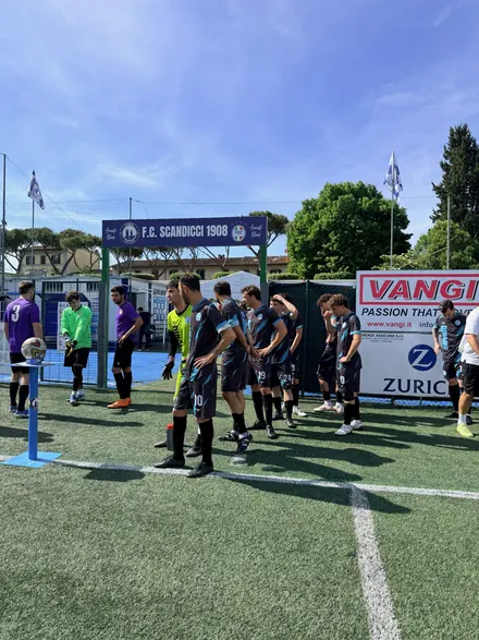 Si entra in campo