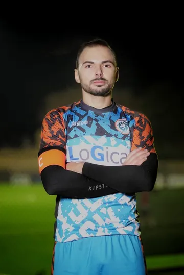 Il capitano con la fascia