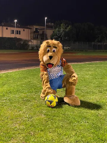 La mascotte leone, marzo 2023