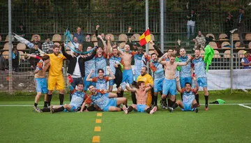 Festa davanti ai tifosi