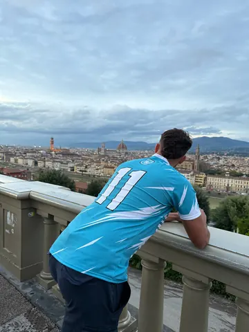 Il numero 11 e la città