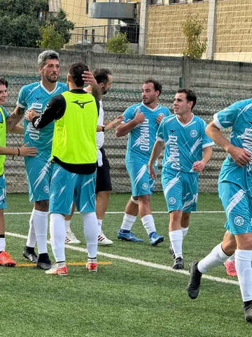 Abbraccio con la panchina