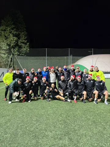 Foto di gruppo natalizia